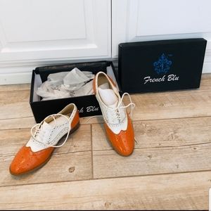 French Blu Oxford Wing Tip Lace Up Shoes